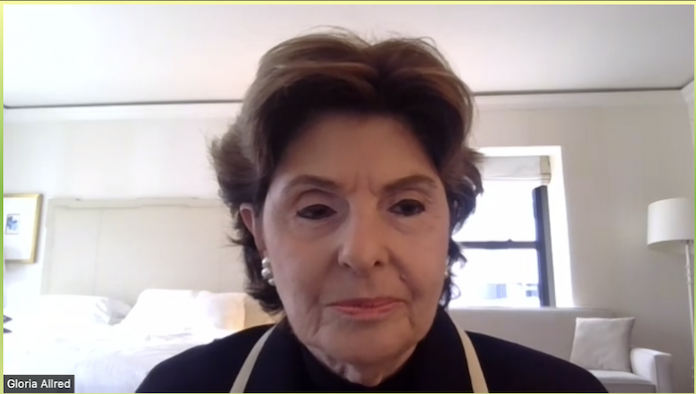 美国知名的妇女权利律师奥雷德(Gloria Allred)