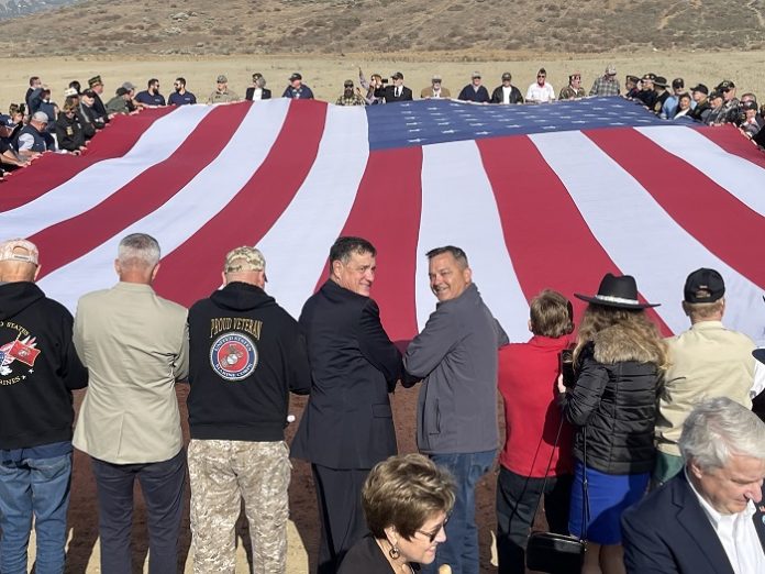 bo 退伍军人公墓奠基仪式 肖博摄