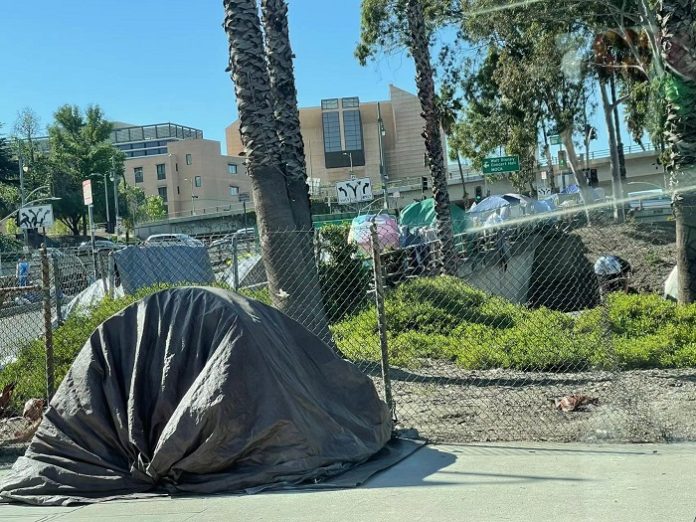 ed1a7b1b55bf39a060a1c8df8c30945