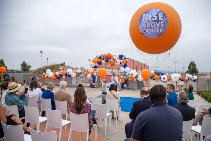 City of Hope FivePoint Rise Above Cancer Great Park Balloon Soars with Messages of Hope--24