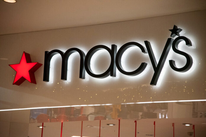 Macy's South Coast Plaza Black Friday_-9