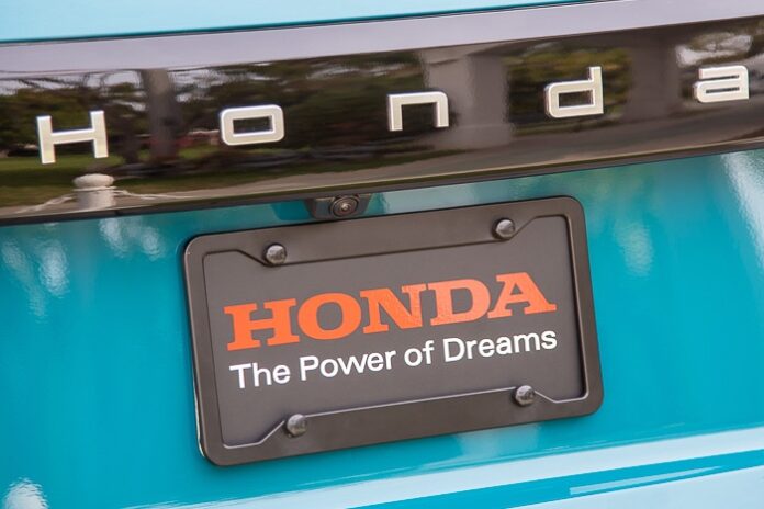 Honda_-4